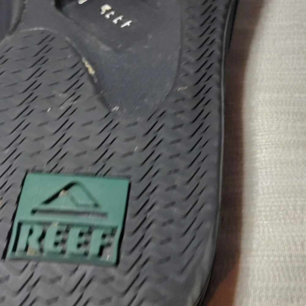 Vintage Reef Men's Fanning Thong Flip Flop Bottle Opener Sandals Floral 12?‎ 04